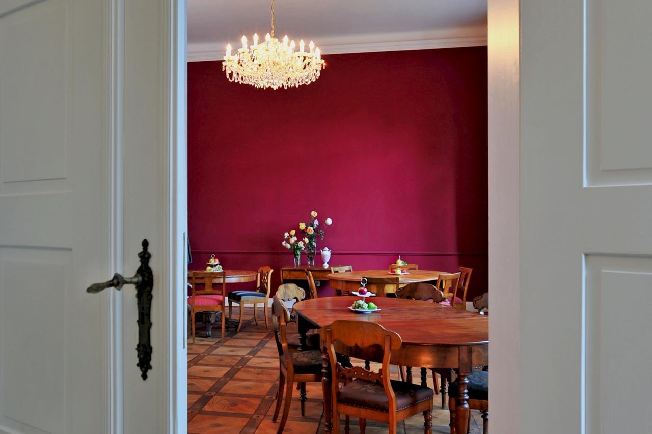 Schlosshotel Marihn Exterior foto